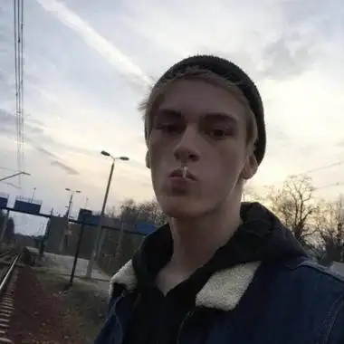 nrvae@Dylan